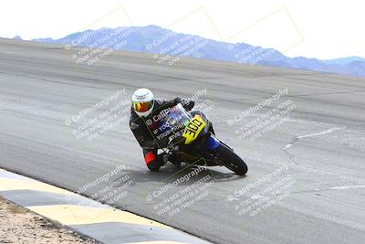 media/Feb-27-2022-CVMA (Sun) [[a3977b6969]]/Race 6 500 Supersport-350 Supersport (Holeshot)/